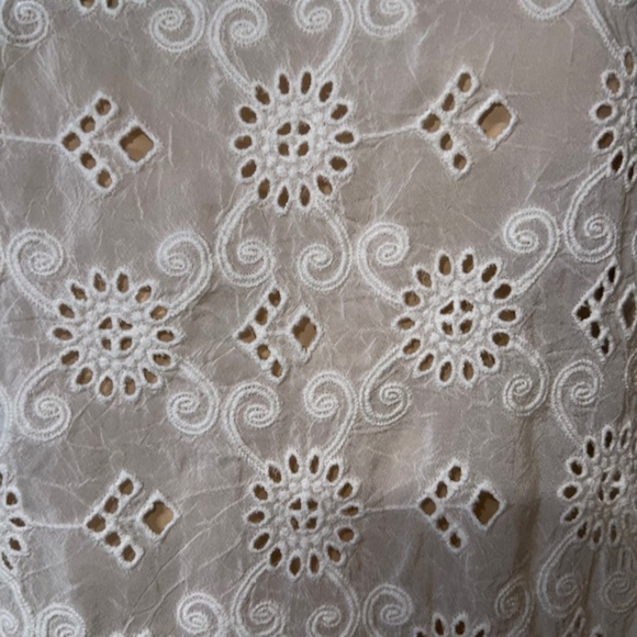 Johnny Was Women's Small White Eyelet Blouse - Picture 5 of 9